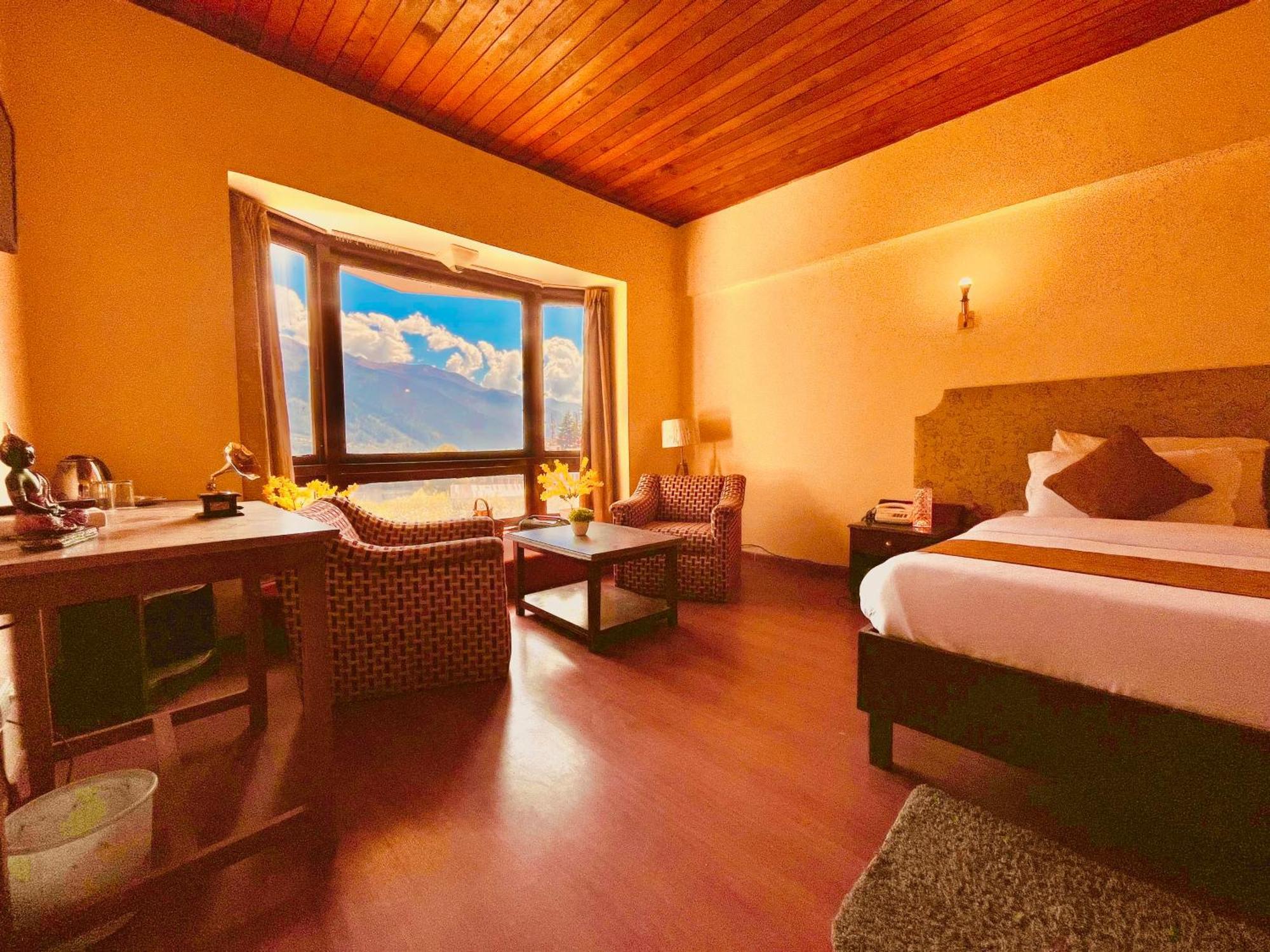 Sagar Resort !! Mountain View ! Luxury Stay ! Family Resort ! Private Parking ! Near Mall Road Manāli Extérieur photo