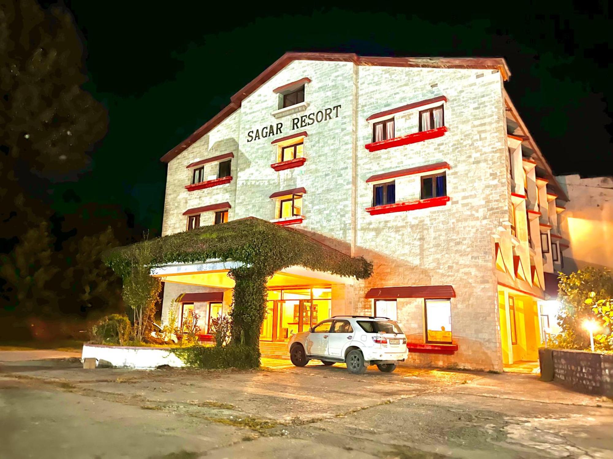 Sagar Resort !! Mountain View ! Luxury Stay ! Family Resort ! Private Parking ! Near Mall Road Manāli Extérieur photo