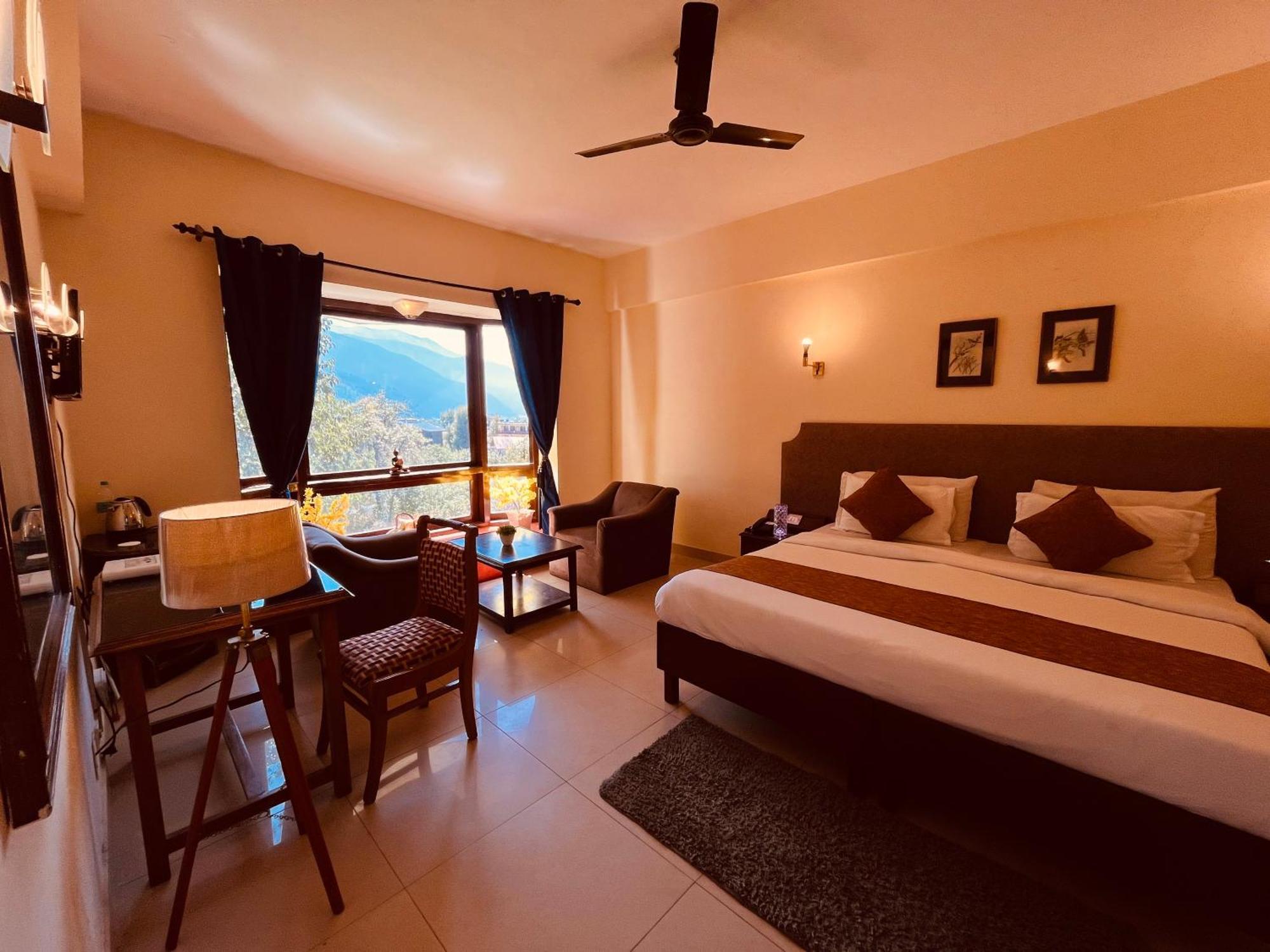 Sagar Resort !! Mountain View ! Luxury Stay ! Family Resort ! Private Parking ! Near Mall Road Manāli Extérieur photo